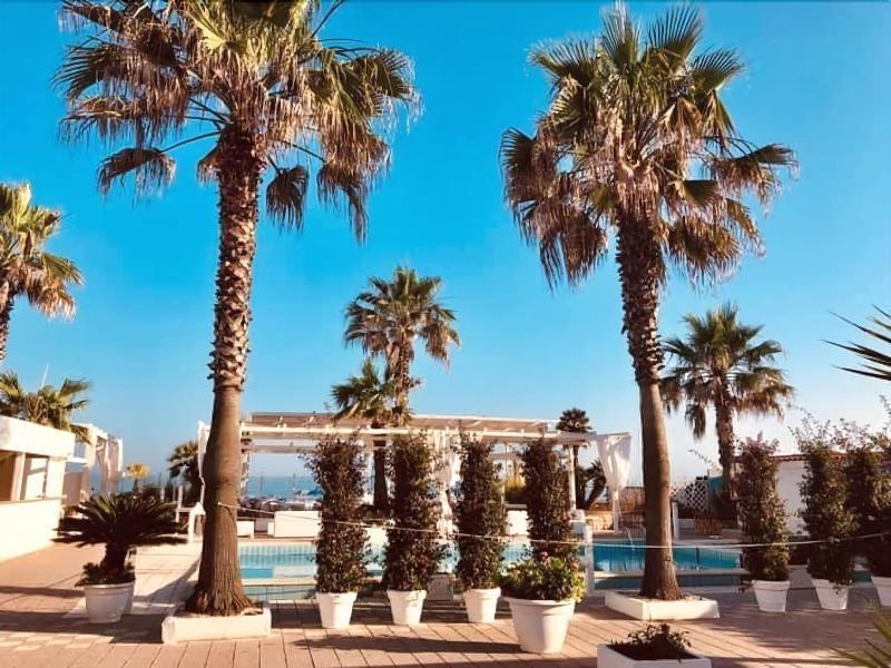 Hotel Mediterraneo Lido di Latina Luaran gambar