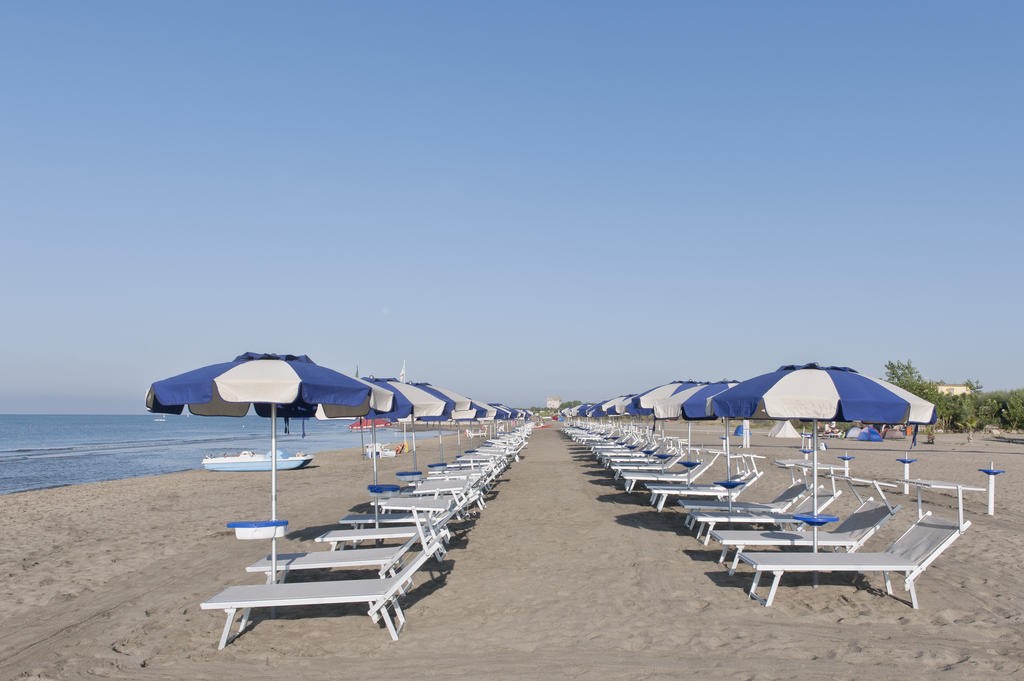 Hotel Mediterraneo Lido di Latina Luaran gambar