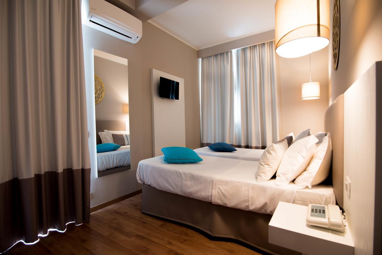 Hotel Mediterraneo Lido di Latina Luaran gambar